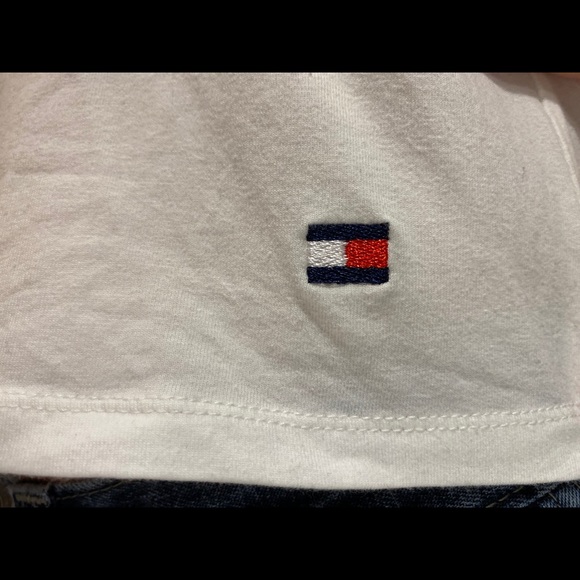 Tommy crop top - Picture 6 of 6